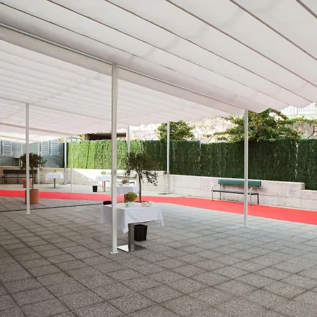 Nh La Avanzada Hotel 4*