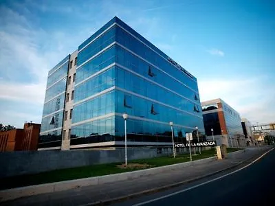 Nh La Avanzada Hotel