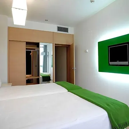 Nh La Avanzada Hotell