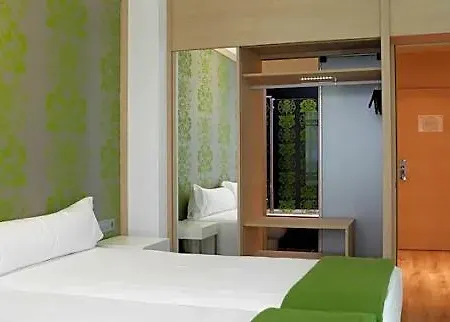 Hotell Nh La Avanzada
