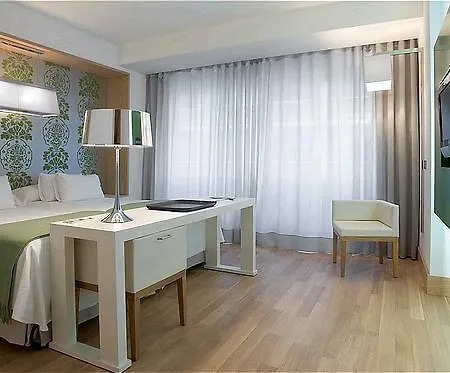 Nh La Avanzada Hotell