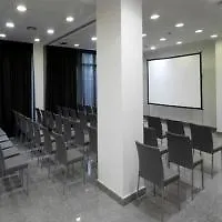Nh La Avanzada Hotell