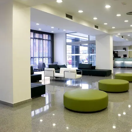 Hotell Nh La Avanzada