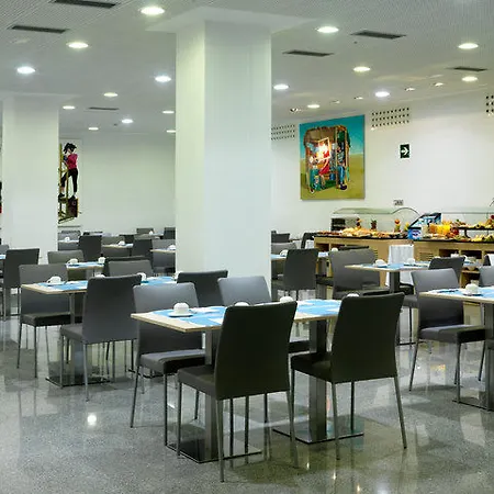 Hotell Nh La Avanzada