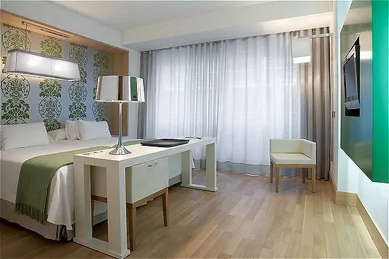 Nh La Avanzada Hotel